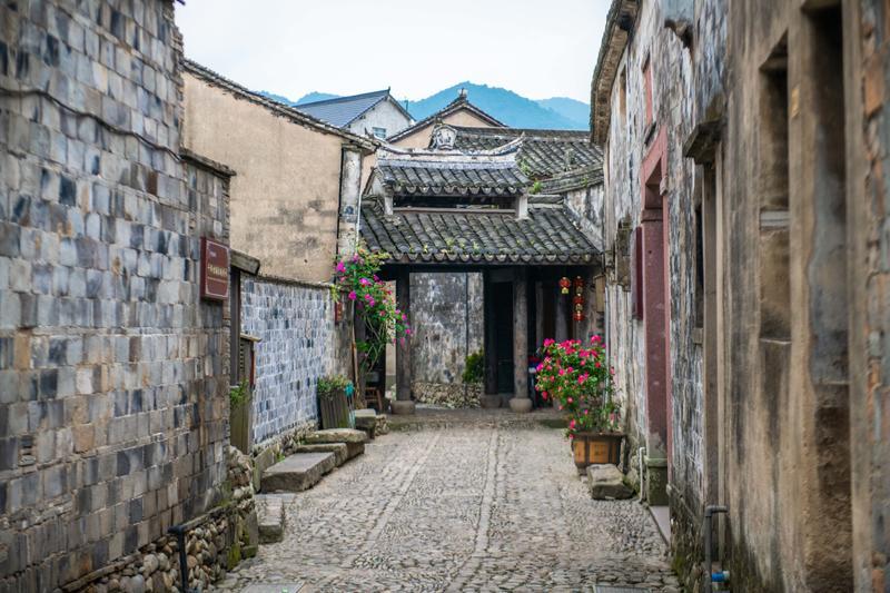 探知如何优雅的在上班划水?——问答类网站,解答你的疑问